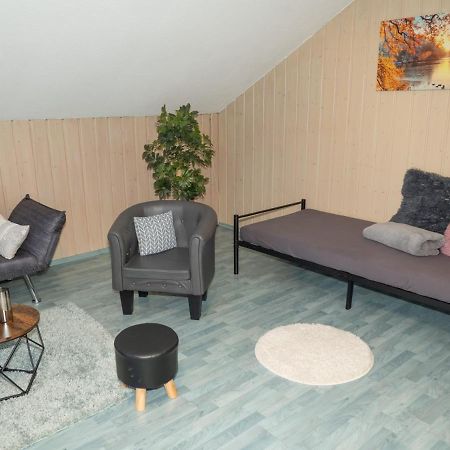 Ferienwohnungen Hirschen Lottstetten Buitenkant foto