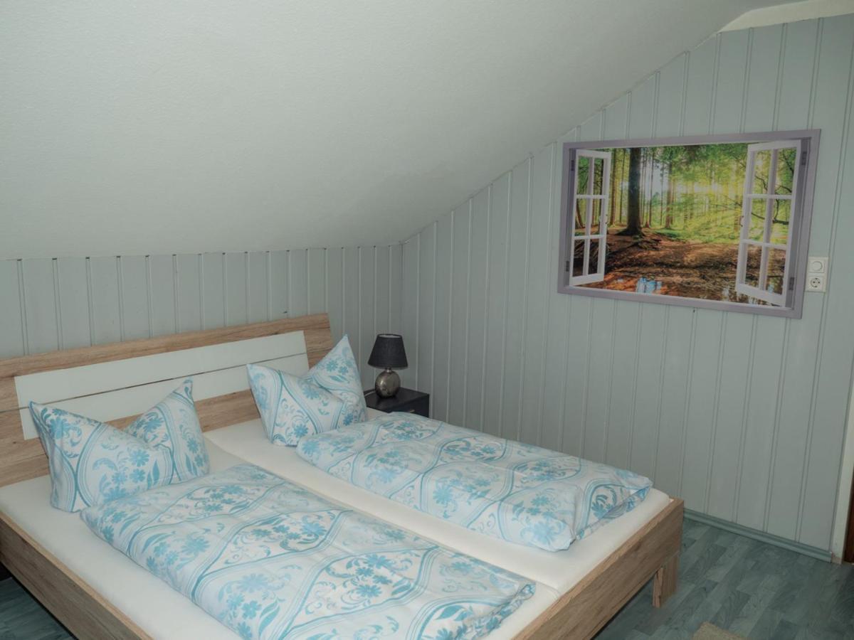 Ferienwohnungen Hirschen Lottstetten Buitenkant foto